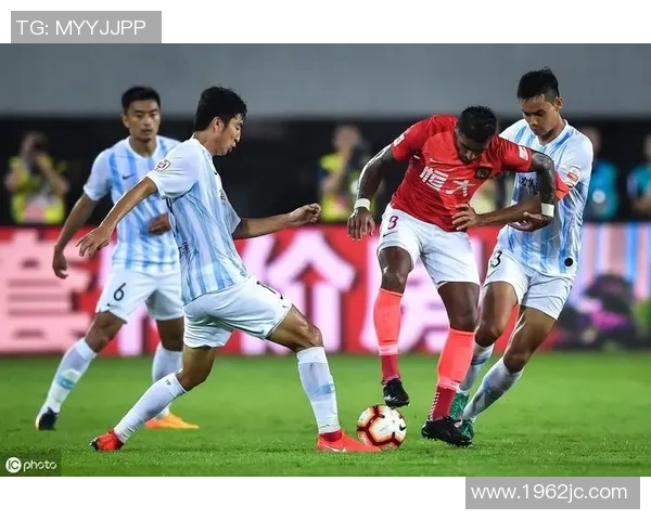 2019年广州富力与广州恒大精彩对决全场录像回放及赛后分析 2019年广州富力与广州恒大精彩对决全场录像回放及赛后分析